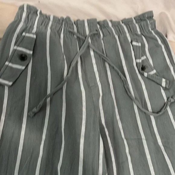 Loft Outlet Womens Sz L high rise straight elastic cotton pants Sage striped - Picture 2 of 8